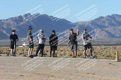 media/Oct-30-2025-Racers Edge (Thu) [[dabbdaf680]]/1-Around the Pits- Track Walk/